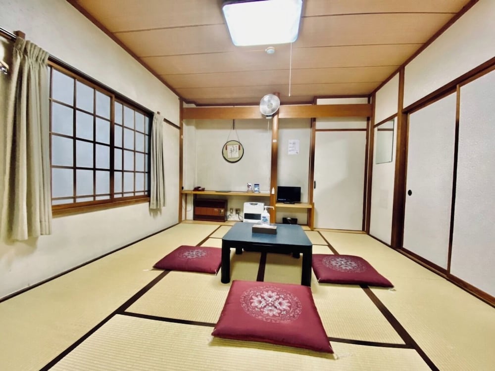 Lodge Oka 31/50