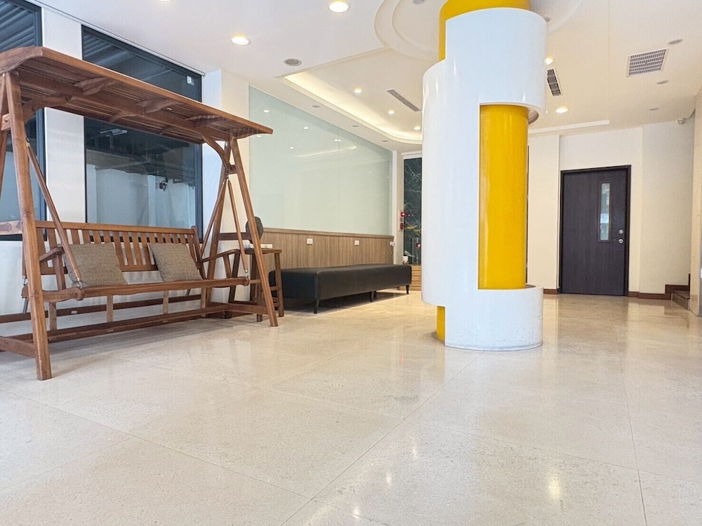 Fu Pin Hotel 12/50