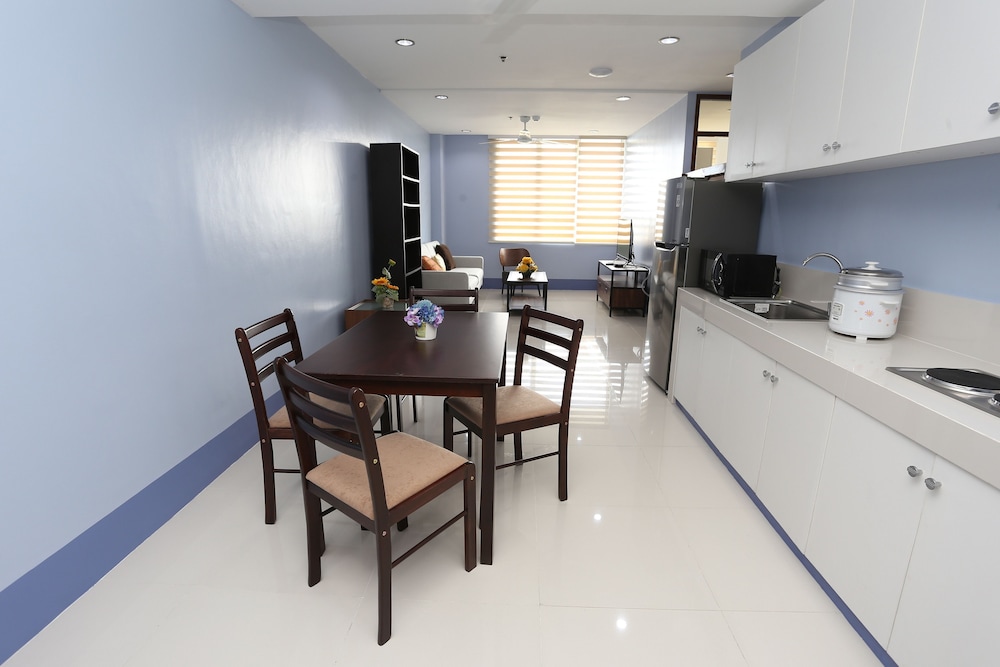 Alicia Tower Residences 43/52