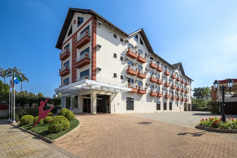 HOTEL PLAZA NORTH 2/44