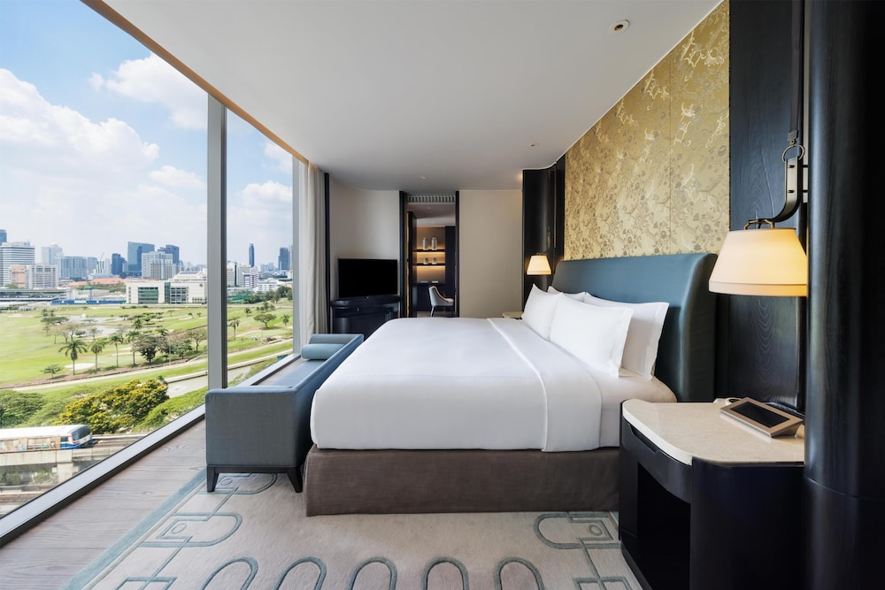 1 Bedroom, Astoria, Suite, King Bed