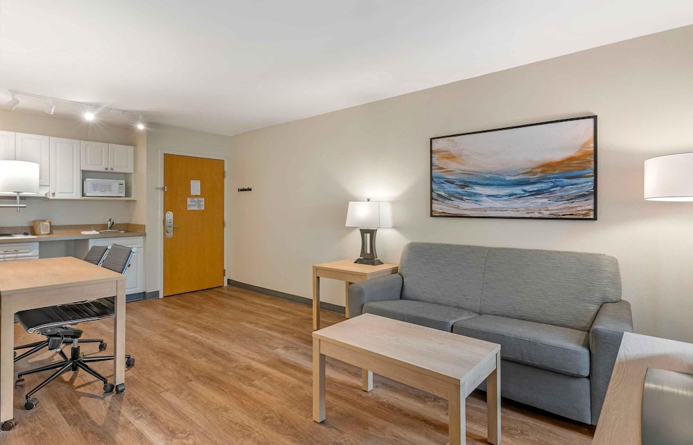 Extended Stay America-Orlando-Convention Ctr-Universal Blvd 28/46