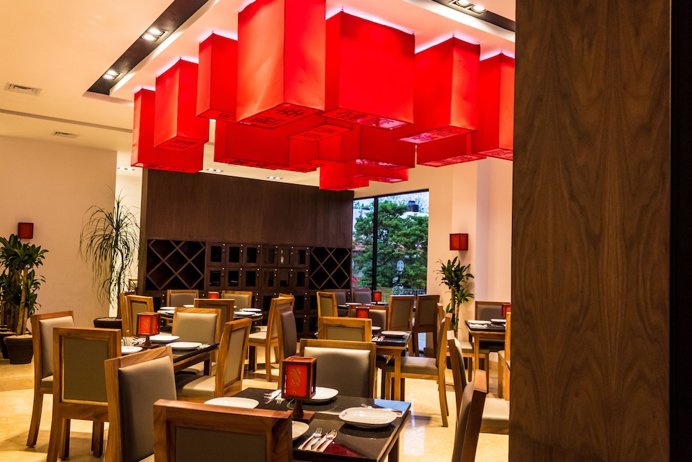 Kabah Boutique Hotel 54/64