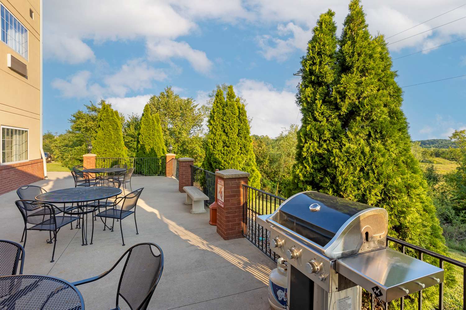 Best Western Plus Capital Inn 47/48
