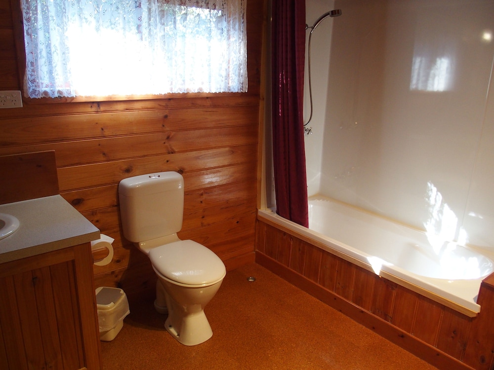 Cradle Mountain Highlanders Cottages 70/71