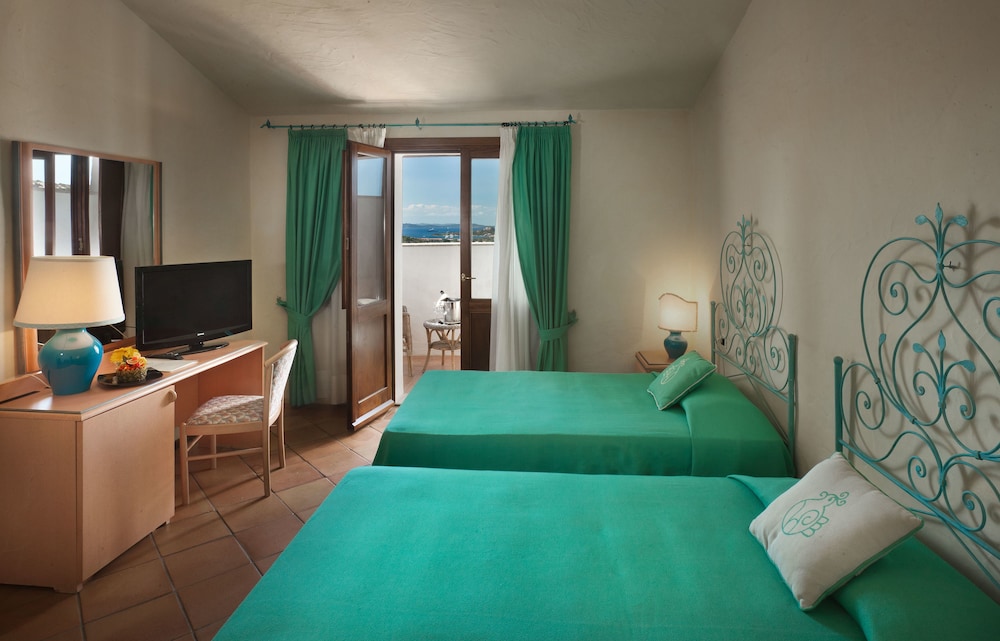 PULICINU HOTEL 33/50