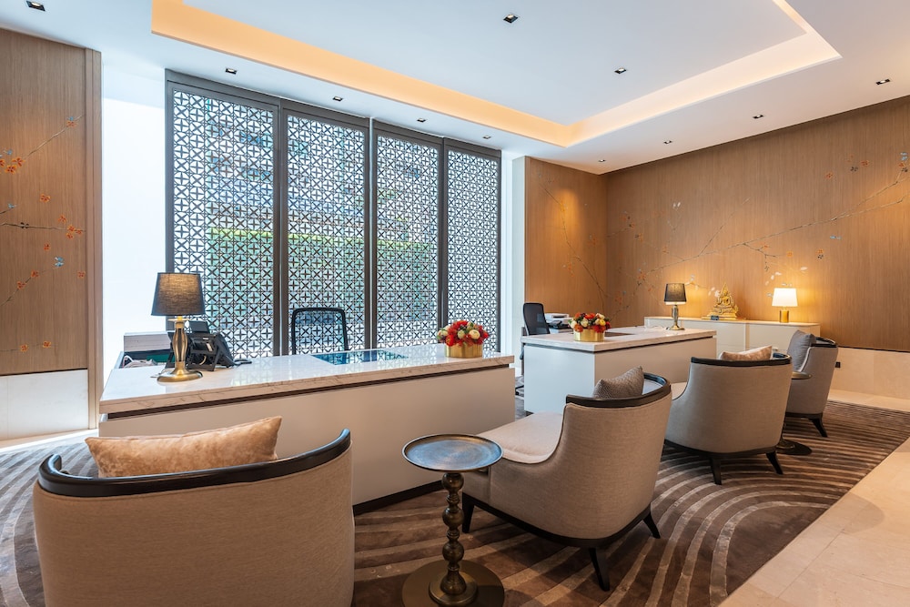 SILQ Hotel & Residence 44/50