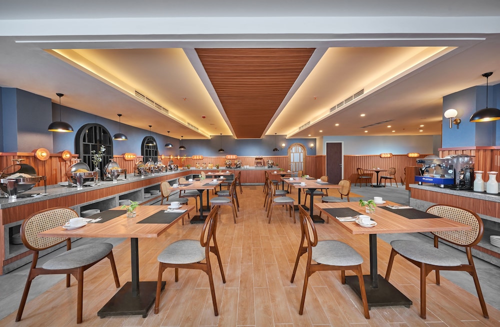 Aston Inn Jemursari Surabaya 30/36