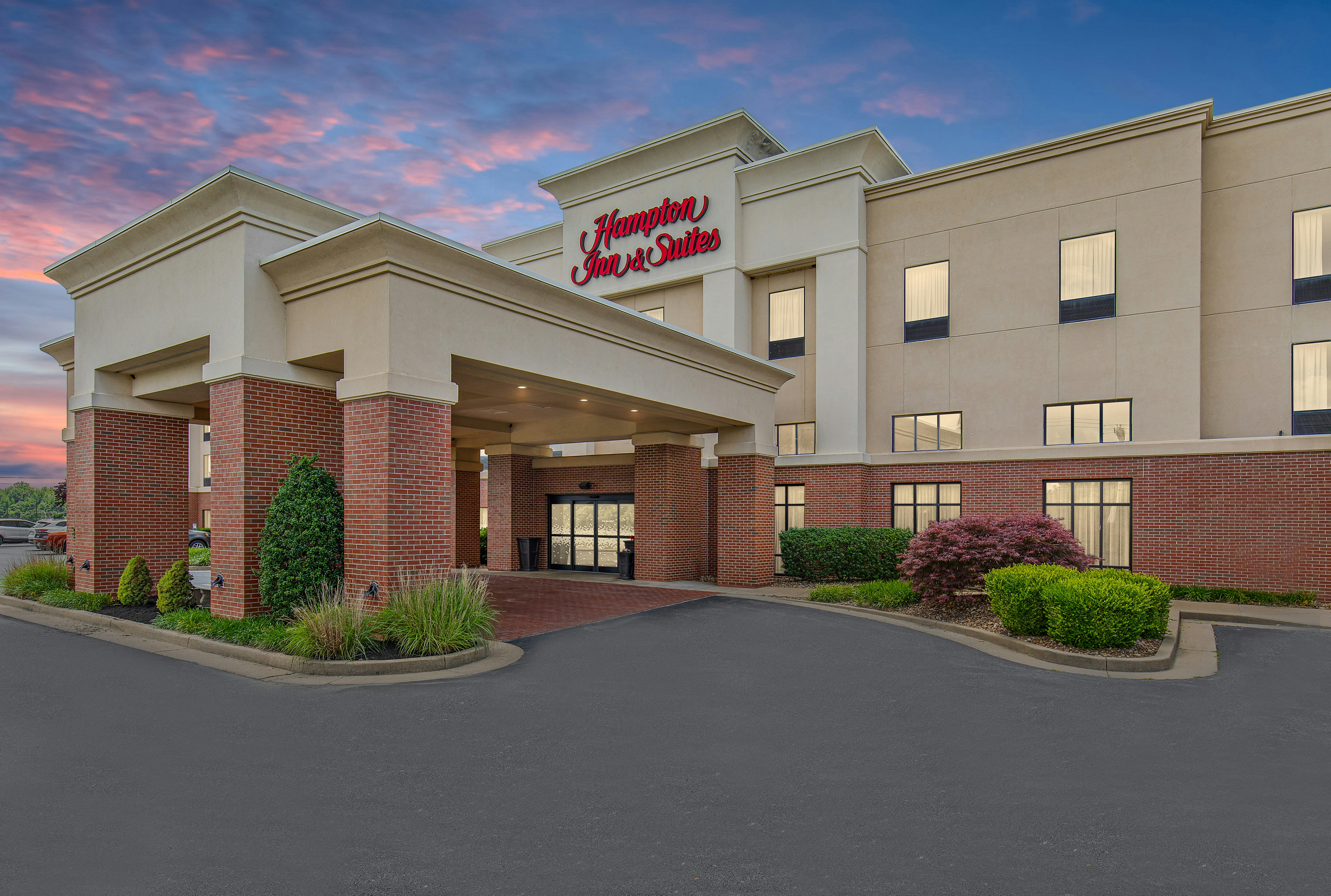 Hampton Inn & Suites Madisonville 20/20