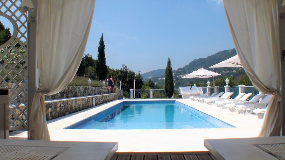 Le Relais Du Peyloubet 43/50