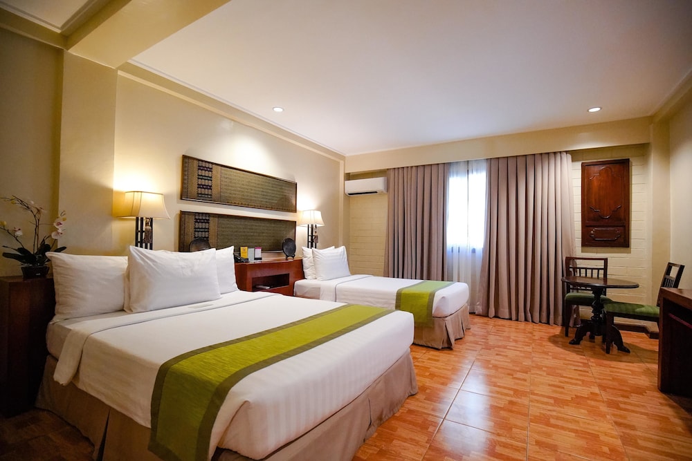 CEBU WHITE SANDS RESORT AND SPA 6/50