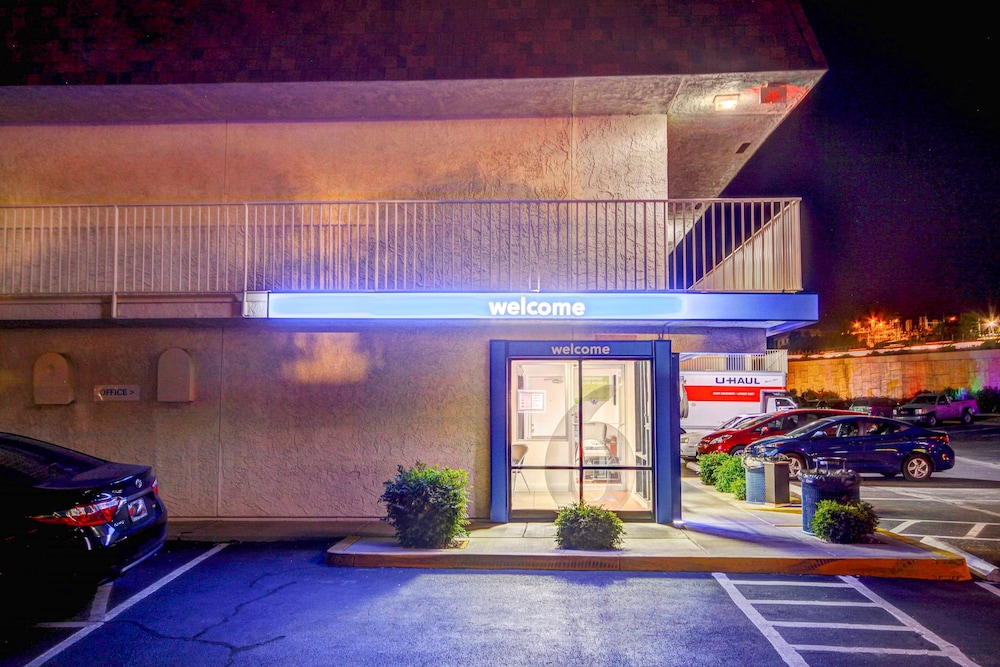 Motel6 Saint George, UT - University/Historic Downtown 43/53