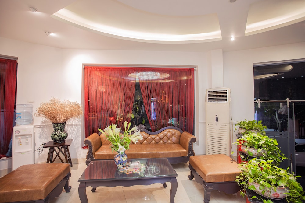 Dinh Hotel 19/24