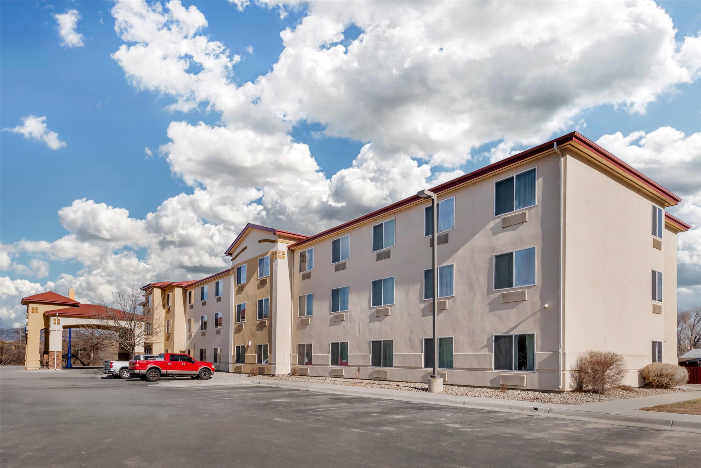 Comfort Inn and Suites Rifle 46/49