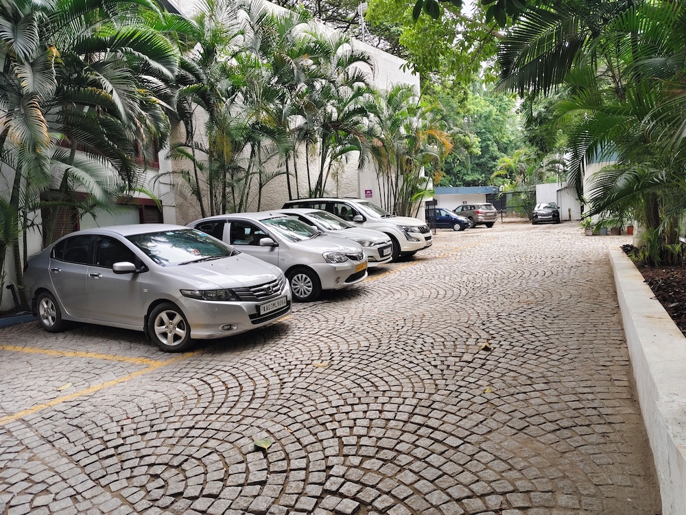 Regenta Place Bangalore 43/47