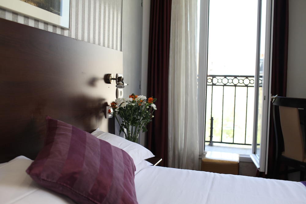 Alane Hotel 38/57