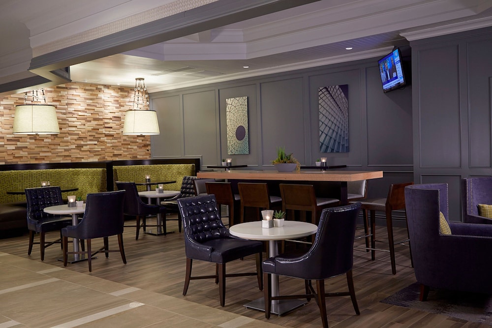 Marriott Milwaukee West 23/49