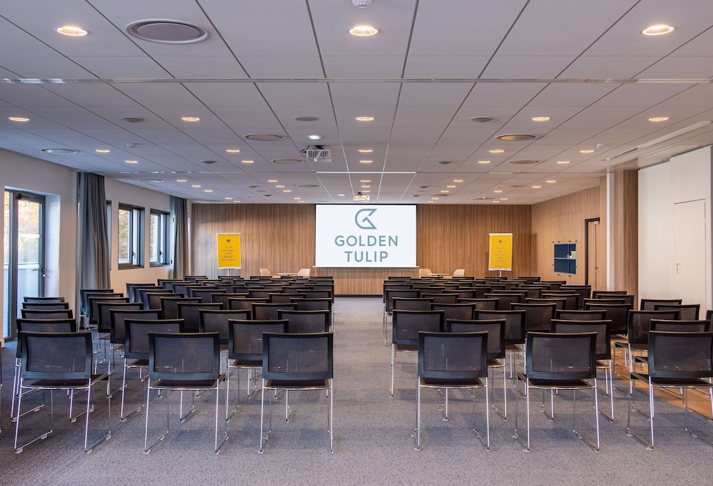 Golden Tulip Lyon Ouest Techlid - Hotel & Spa 70/76
