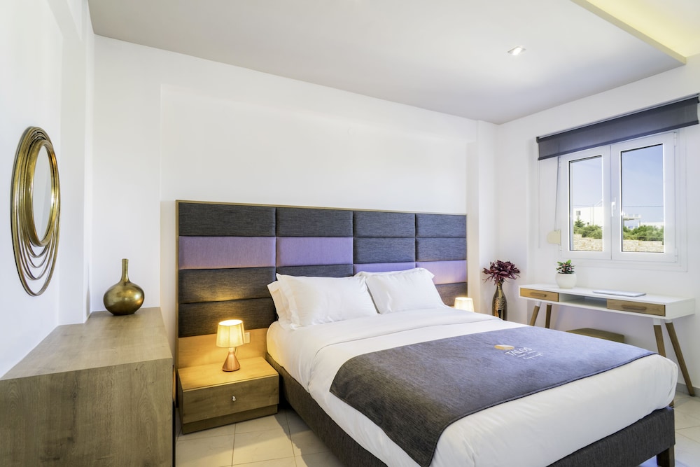 Talos Luxury Suites 11/50