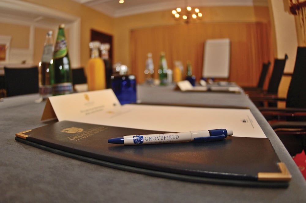Grovefield House Hotel 47/57