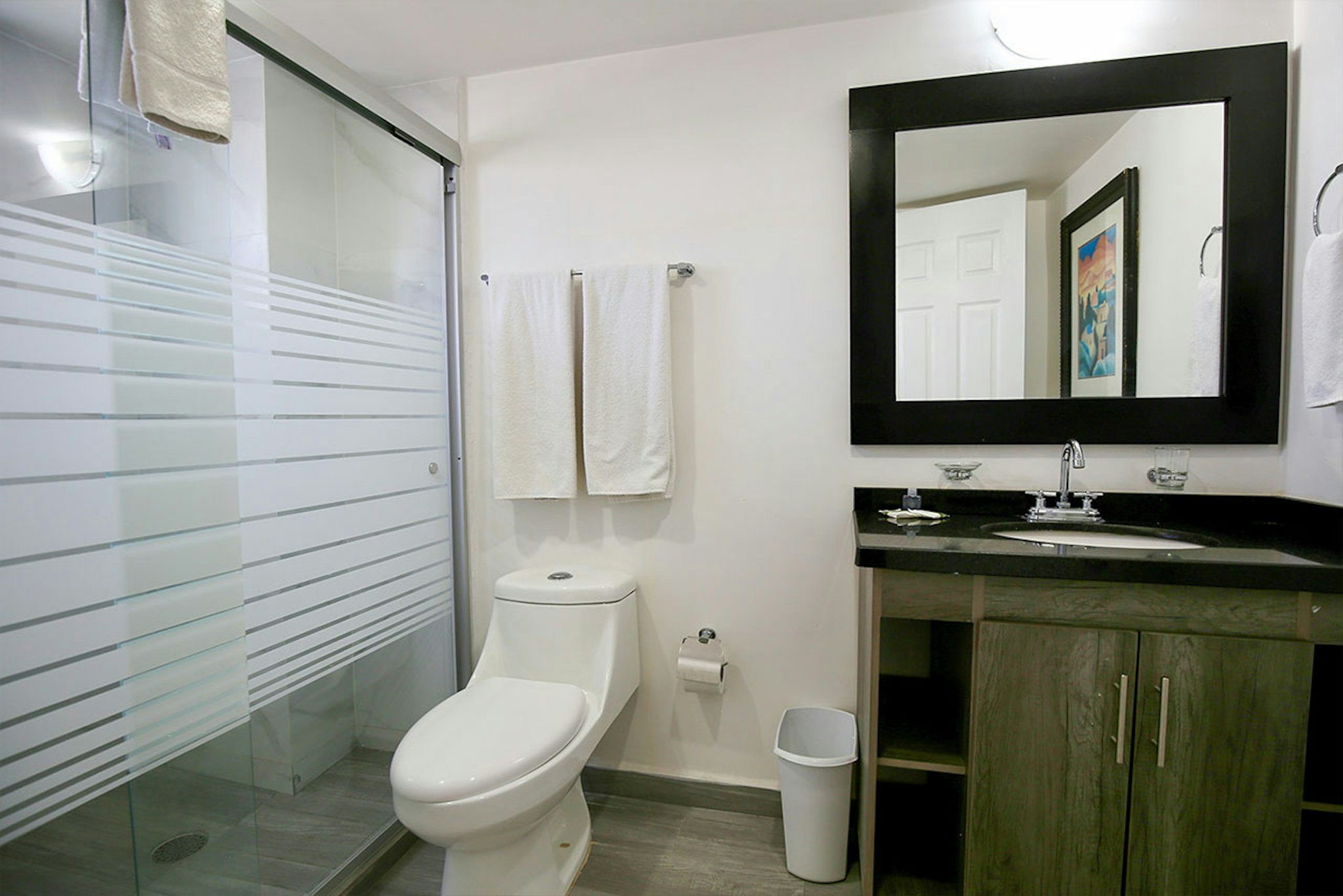 European Life Style Executive Suites Gallery 44/50