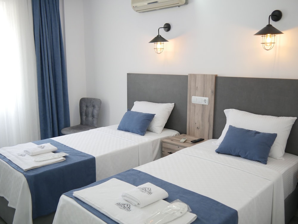 Nefis Hotel 23/60
