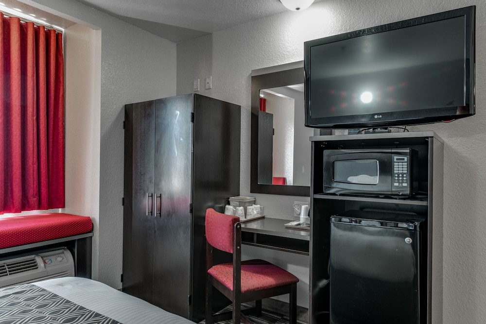 Oklahoma City Air Hotel 26/35