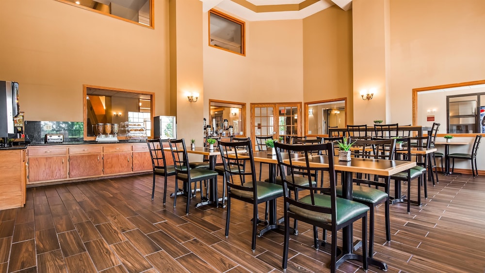 restaurant-cafeteria