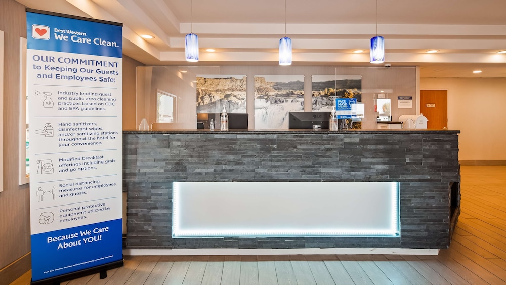 Best Western Plus Twin Falls Hotel 7/37