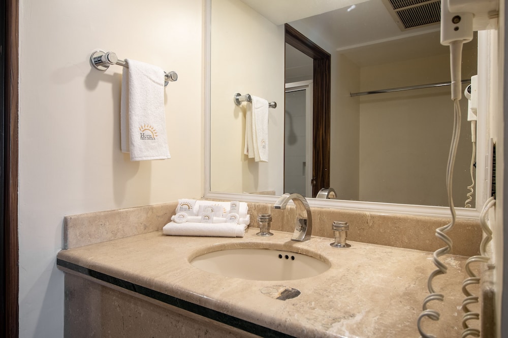 Real Del Sol Hotel 46/50