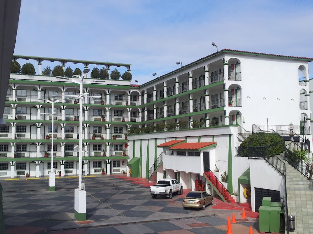 Hotel Marques de Cima 65/69