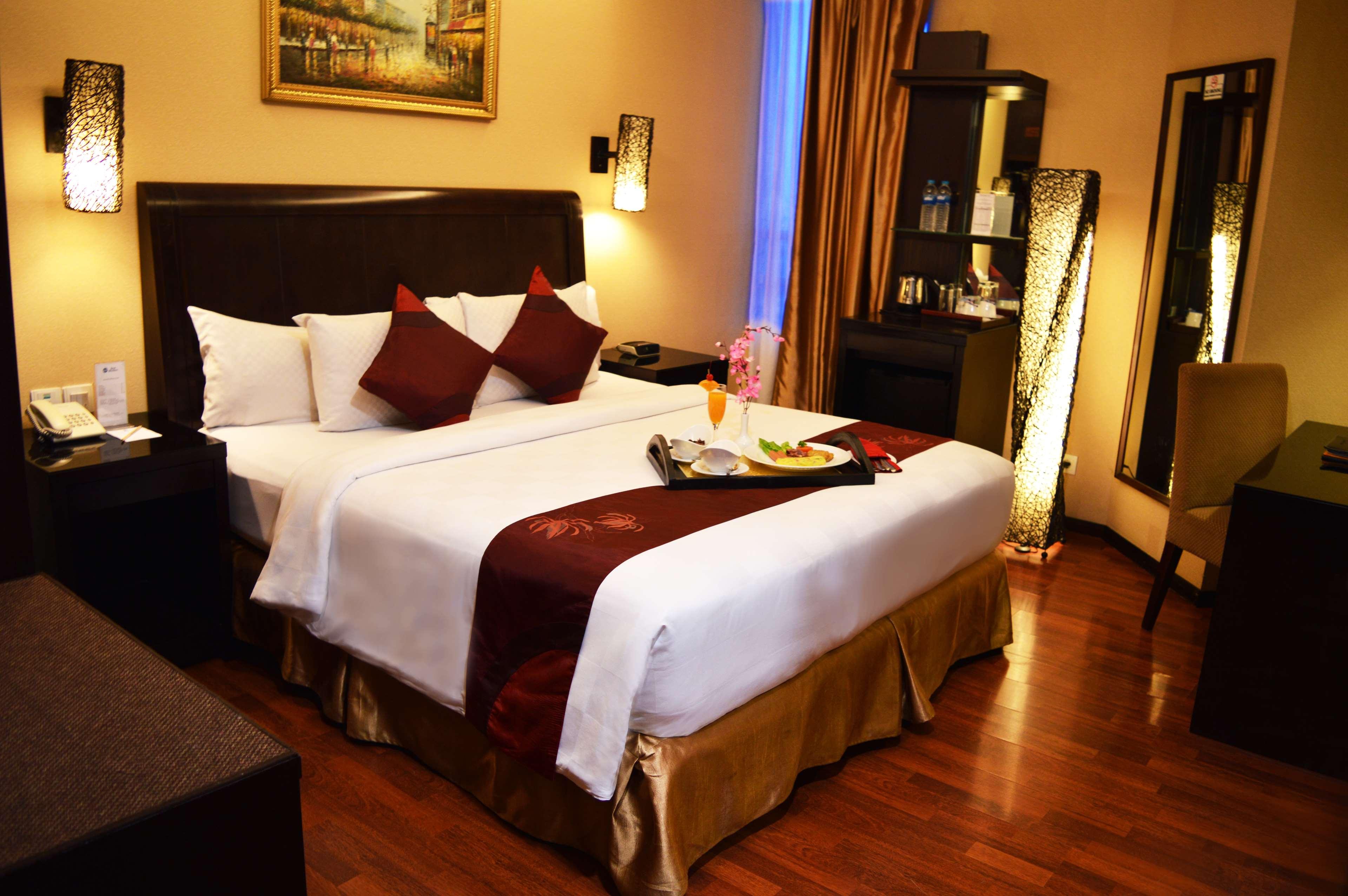 غرفة بسرير مزدوج، Best Western Mangga Dua Hotel And Residence 1/5