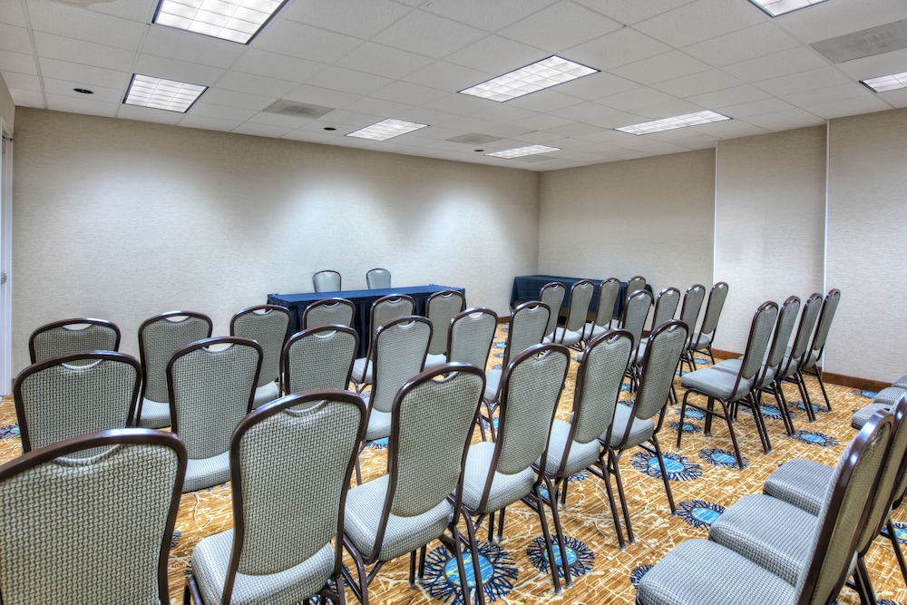 Holiday Inn Dallas Dfw Airport Area West 39/50