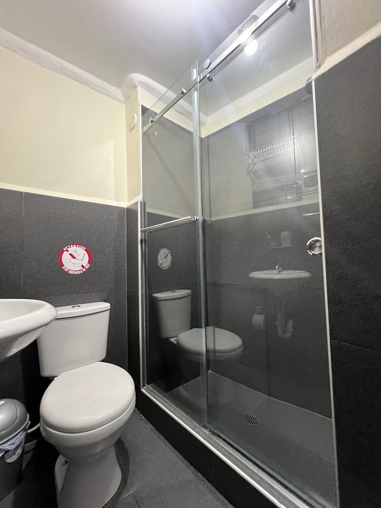 Lima Airport Tampu B&B 43/50
