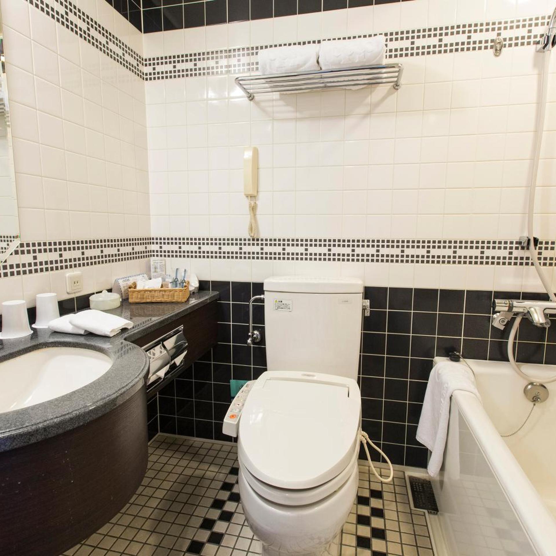 Deluxe, Triple, Main Building, Monterey Edelhof Sapporo Hotel 3/4