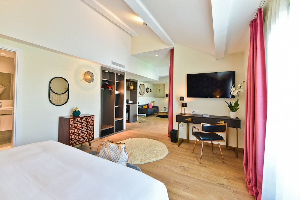 Hotel & Spa La Villa Port d Antibes 13/50