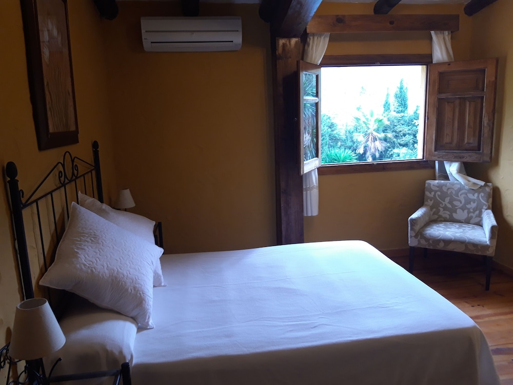 Hotel Hospederia Las Buitreras 21/70