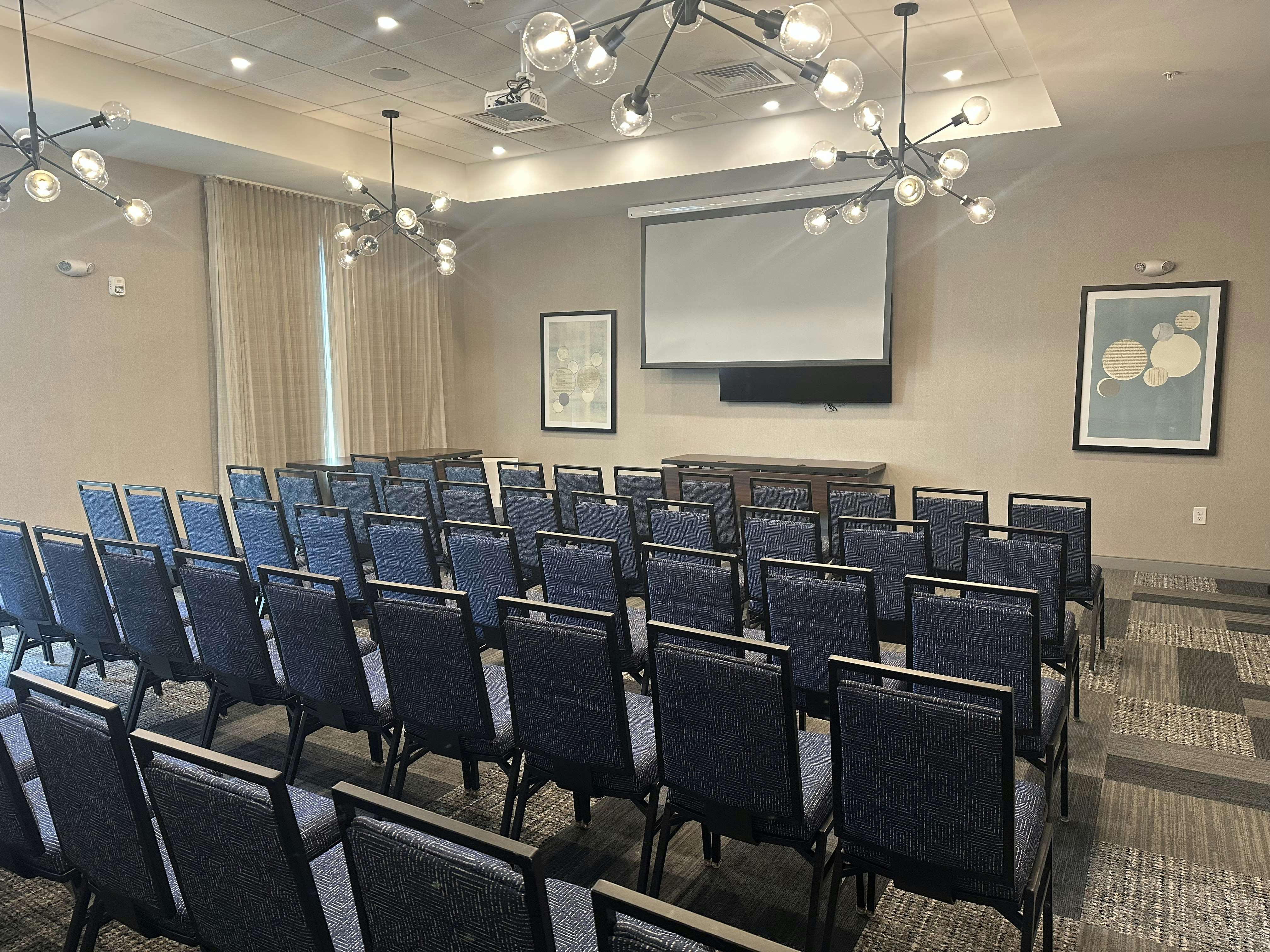 DoubleTree by Hilton Greenville Woodruff Road 33/40