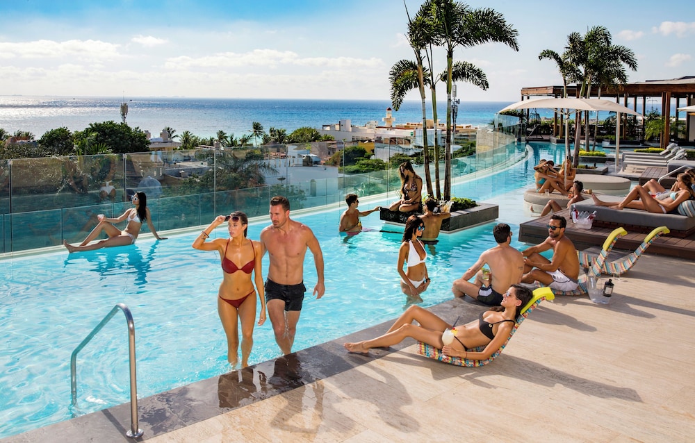 Hyatt Centric Playa del Carmen 38/50