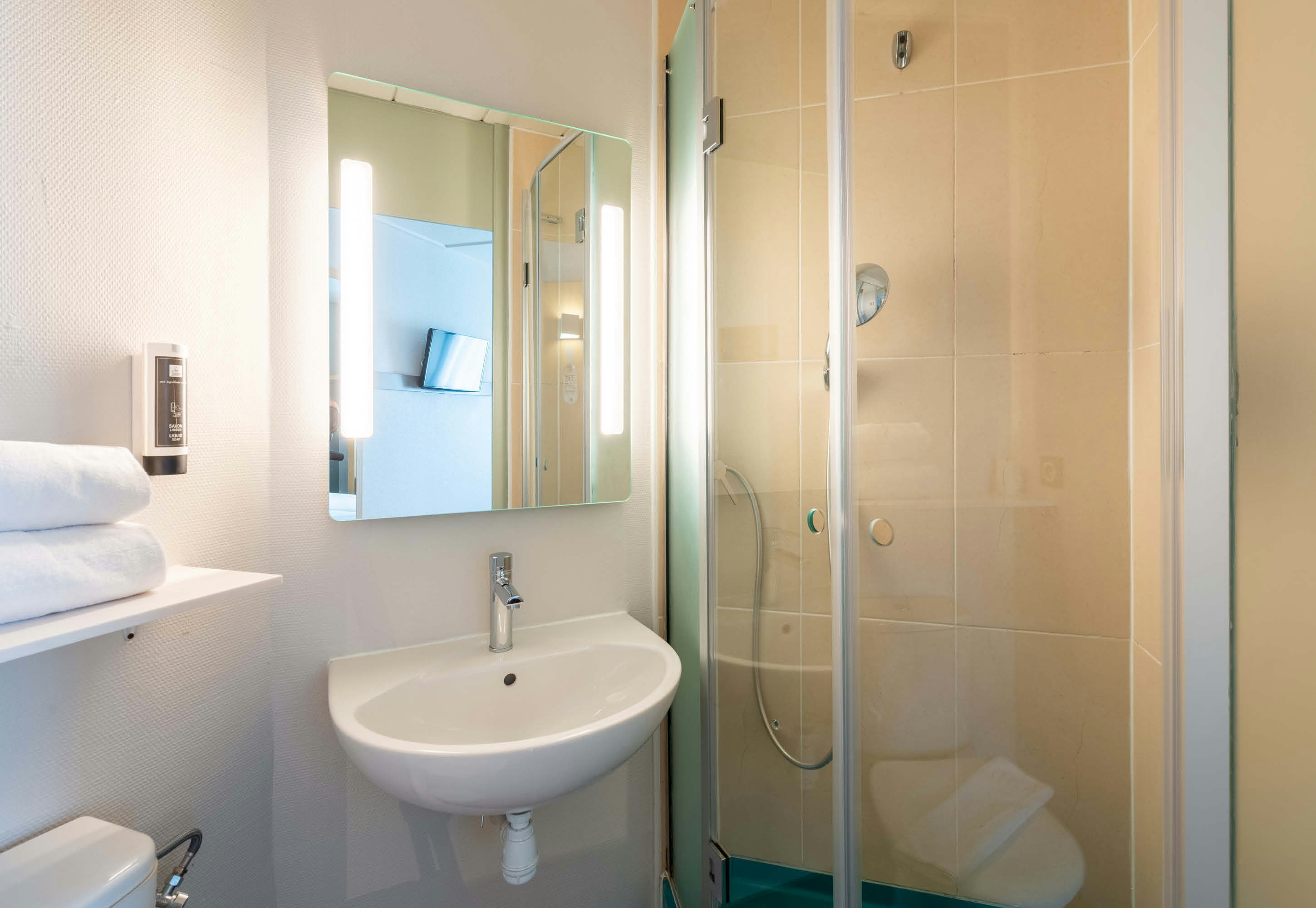 B&B Hotel Montelimar Nord 34/34