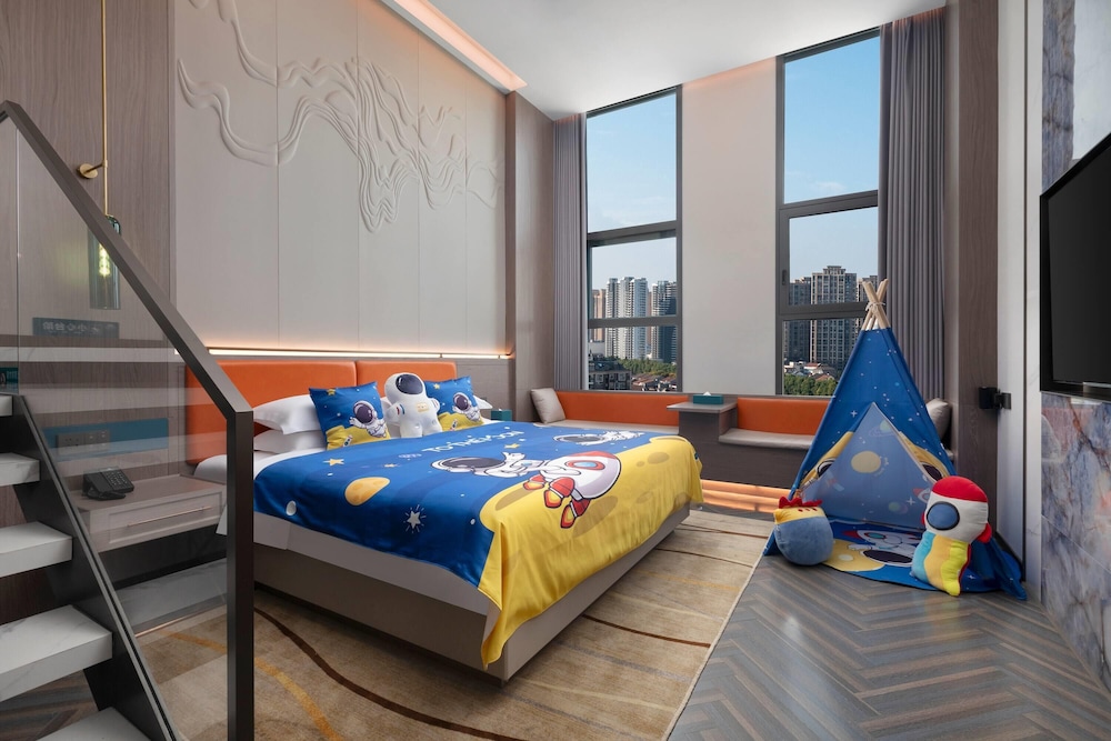 Days Hotel by Wyndham Jingzhou Jinlong 36/37