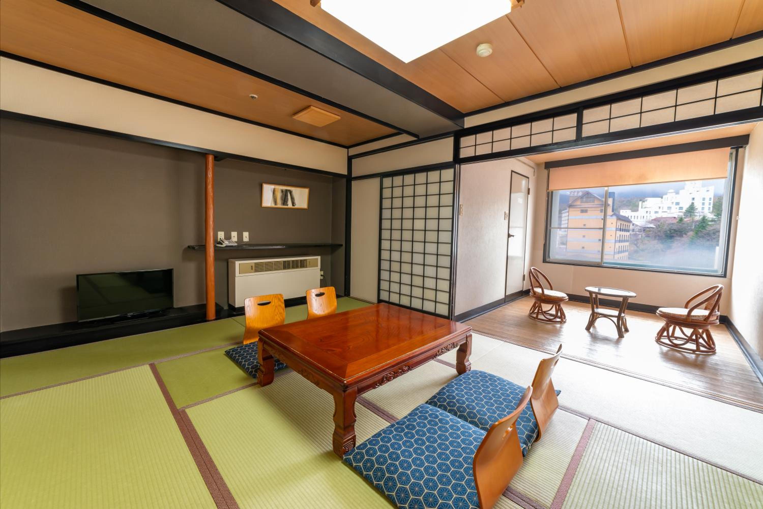 Japanese, Single Bed, Tatami, Yubatake Side