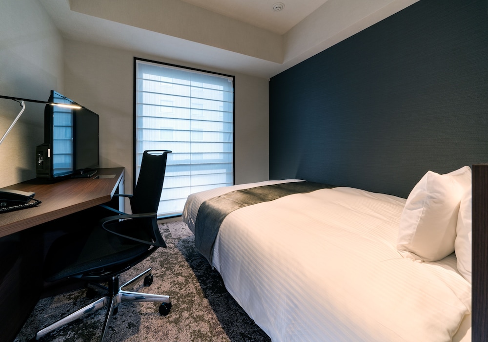 Daiwa Roynet Hotel Shimbashi 16/65