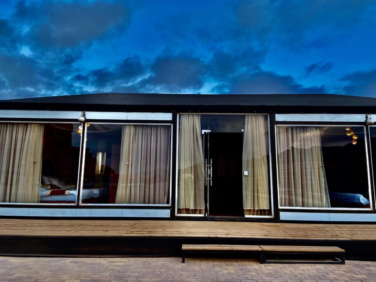 Al Sultana Luxury Camp 4/45