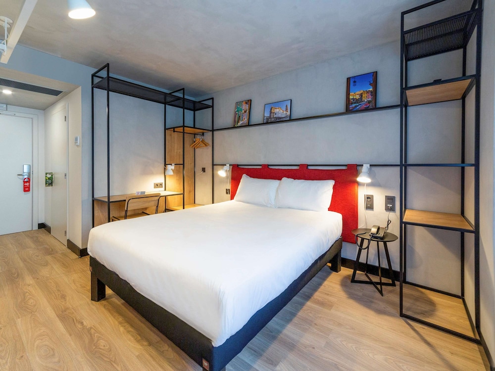 Ibis Porto Centro Mercado Bolhao 26/67