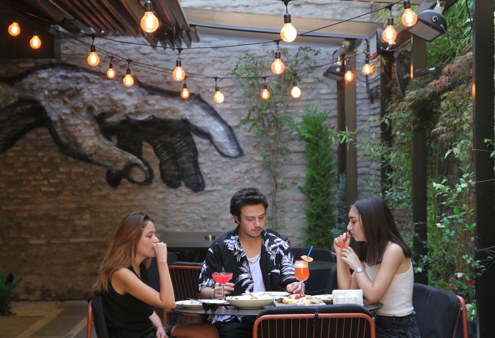 Platforma Design Hotel 10/66