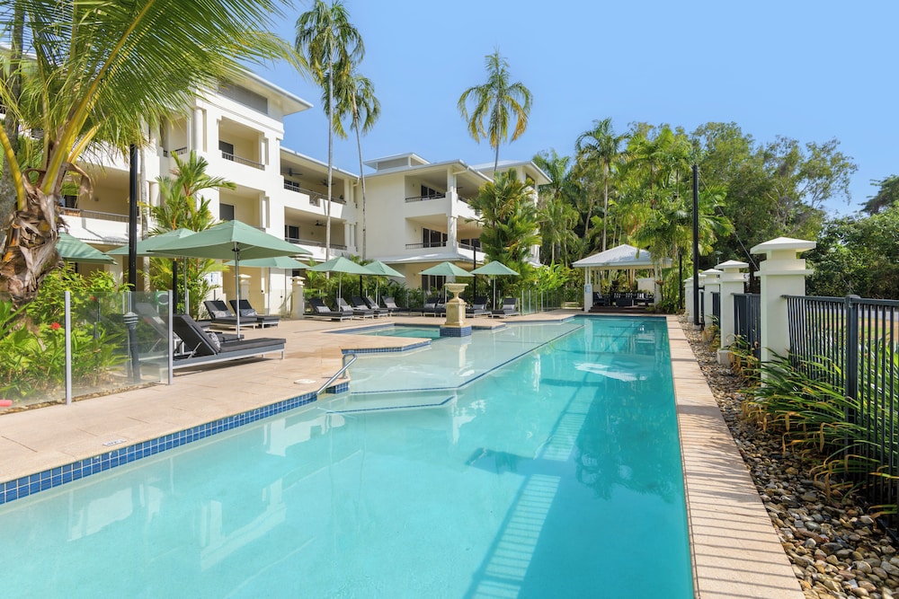 Mandalay Luxury Beachfront Apartments 37/59