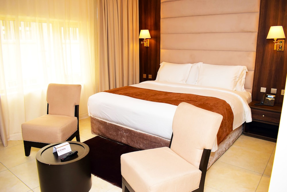 Deluxe, Suite, King Bed