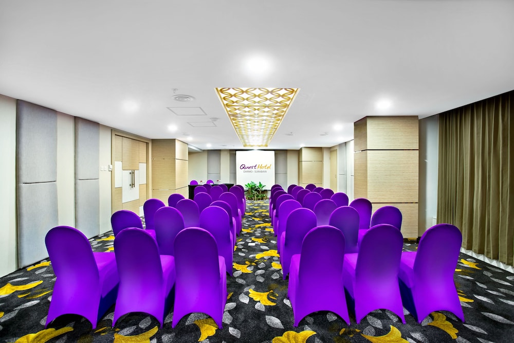 Quest Hotel Darmo Surabaya 44/52