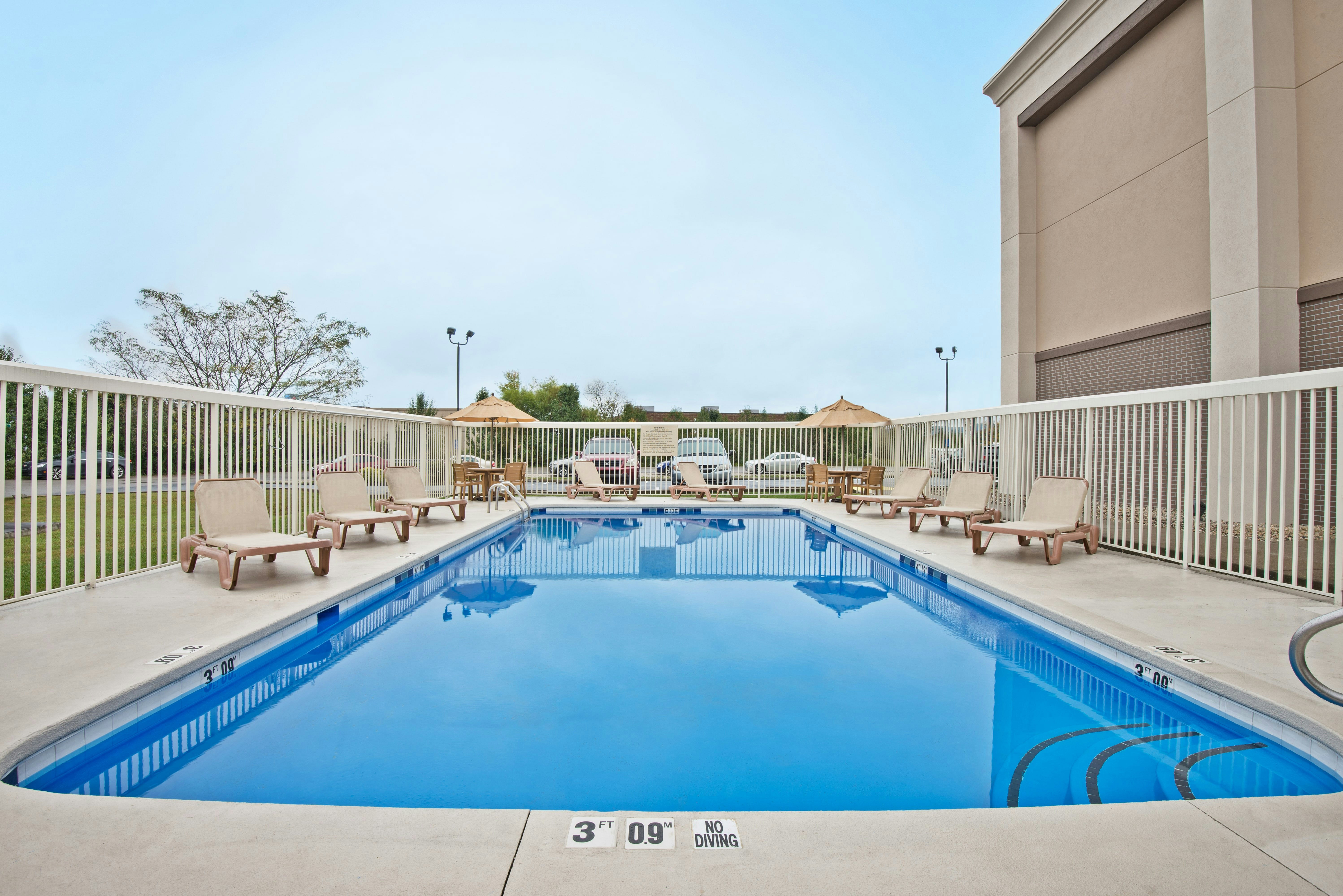 Hampton Inn Winfield/Teays Valley 24/43